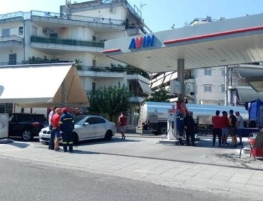 Αγρίνιο: Φωτιά σε βενζινάδικο - Τραυματίστηκαν δύο γυναίκες